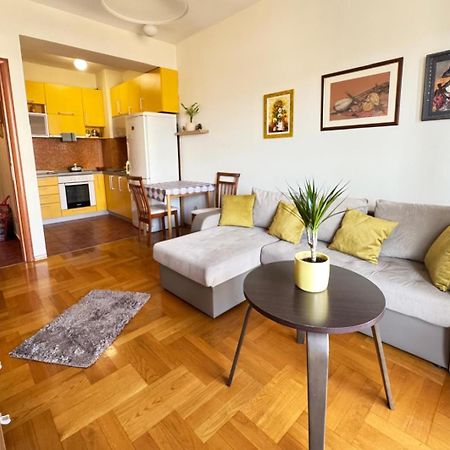 Sunny Place Podgorica Exterior foto